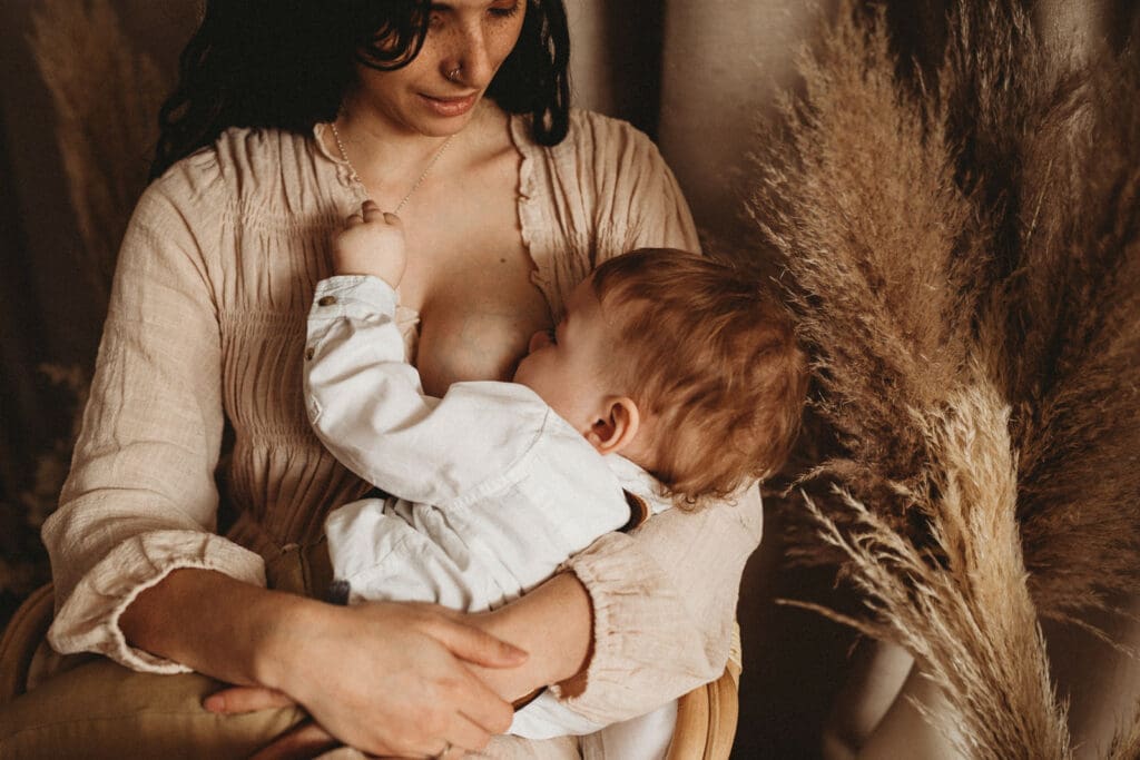 Brittany's Breastfeeding Journey after Birth Trauma 1 2D6A2843